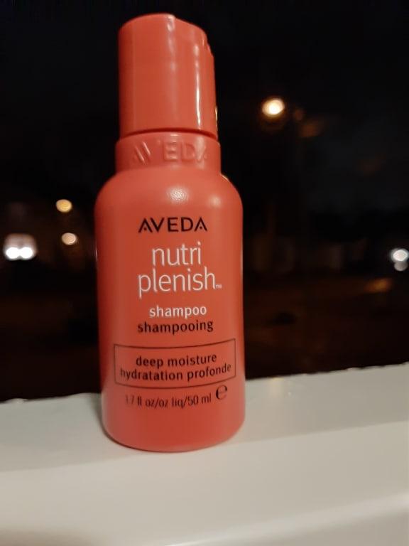 Customer photo for "A great cleansing shampoo!"