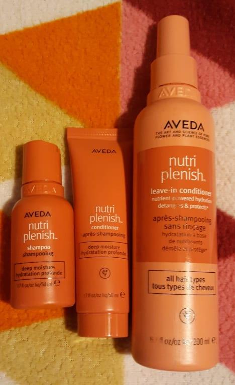 Customer photo for "Amazing shampoo that I HIGHLY recommend"