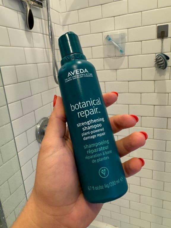 Customer photo for "Goodbye Greasy Hair"