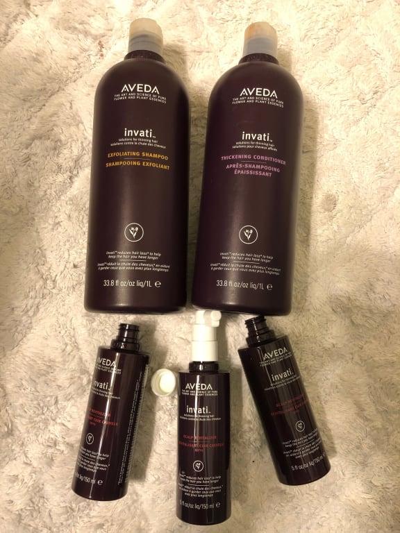 Customer photo for "Tangles hair."