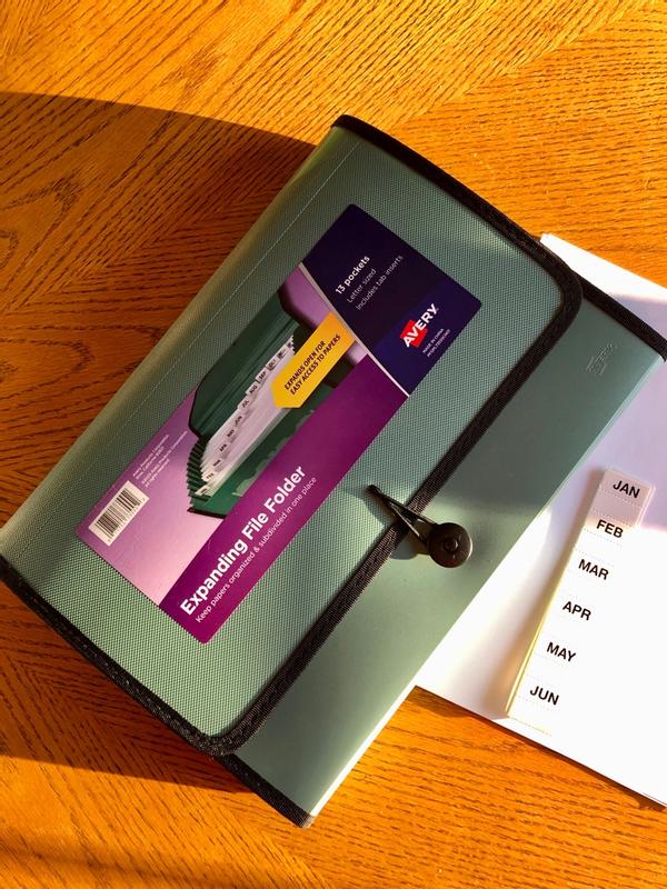 Expanding File Folder, 13-Pocket, Sage 73555 | Avery