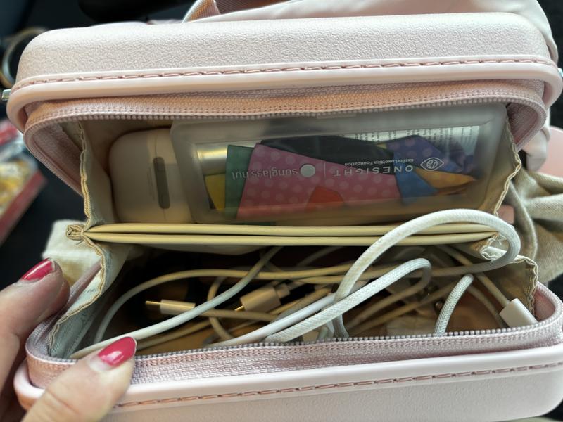 Customer photo for "Unique crossbody"