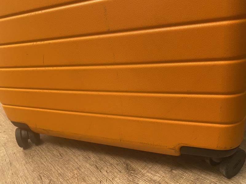 Customer photo for "Looks Great, But Quality Didn’t Hold Up"