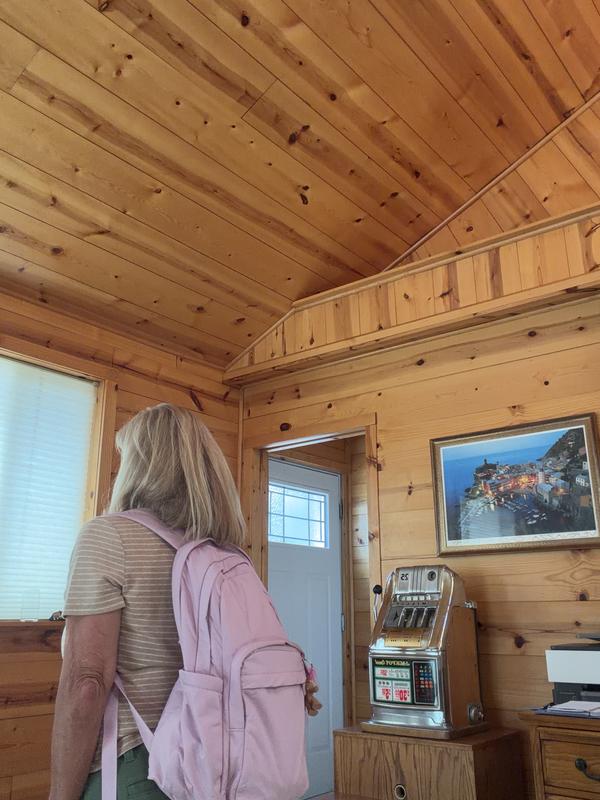 Customer photo for "Roomy, lightweight, a perfect combo!"