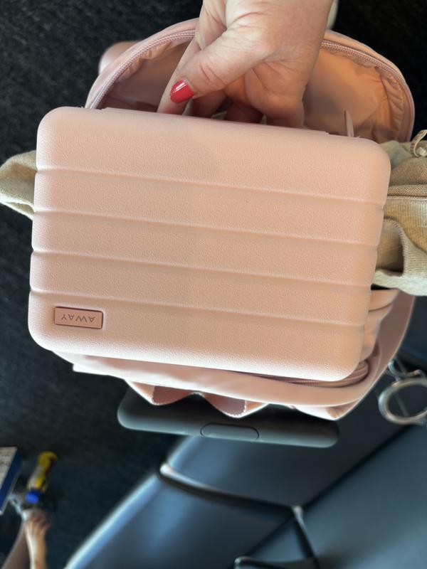 Customer photo for "Unique crossbody"