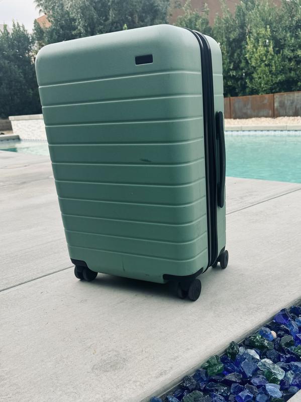 Review Thumbnail Image 0 378839127