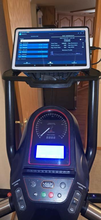 M6 with M8 Media Rack to Mount Samsung Tablet