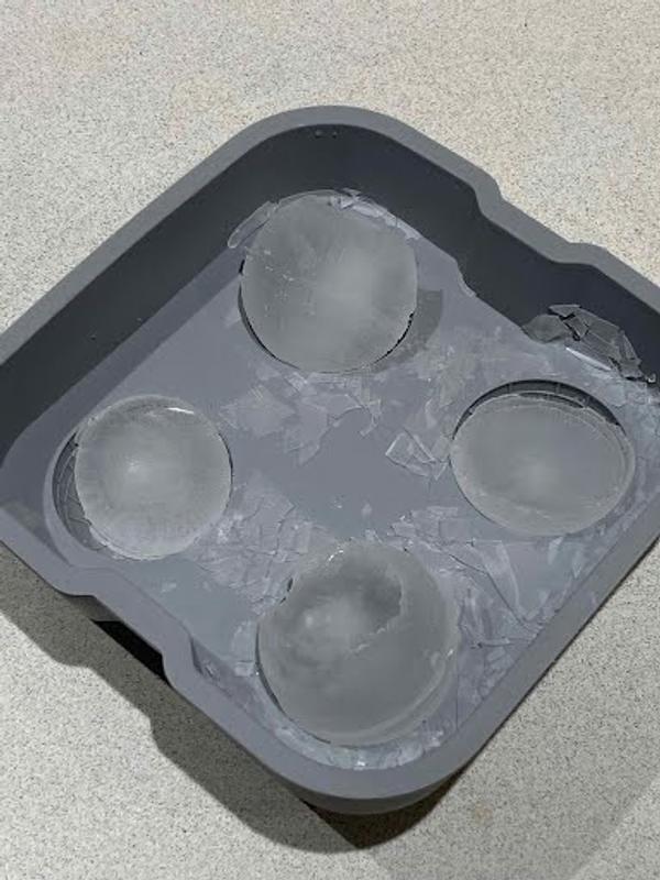 Star Wars Death Star Ice Cube Mold 2x for Sale in Westchester, CA