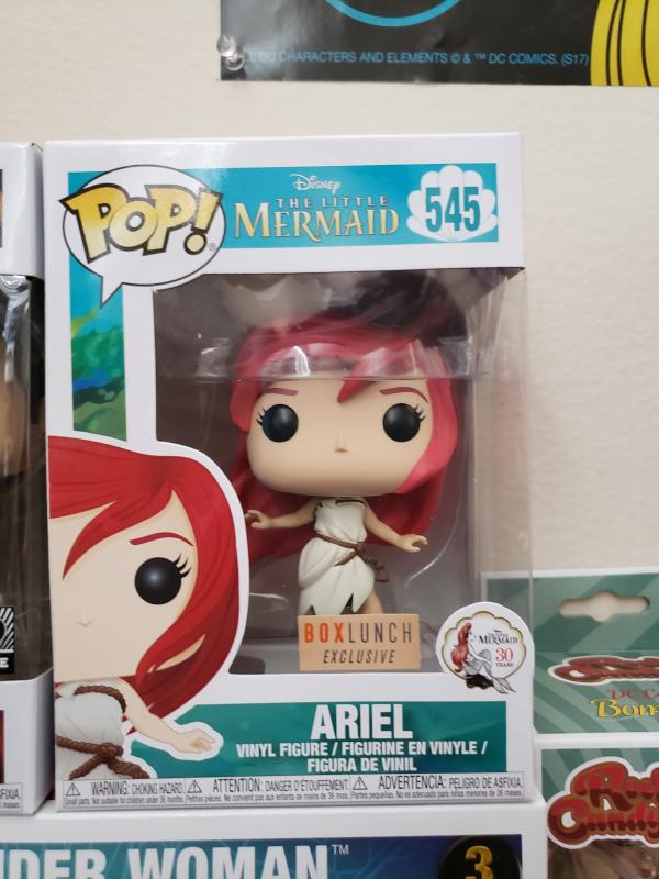 Ariel funko clearance pop boxlunch