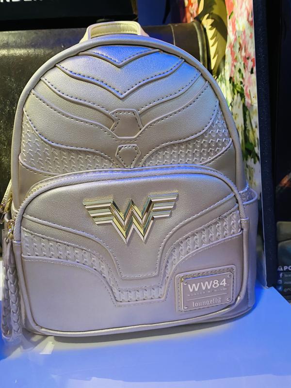 Loungefly Metallic Gold WW84 Wonder Woman Mini Backpack ?Loungefly DC Wonder Woman WW84 Mini Backpack - Exclusive  main image 3