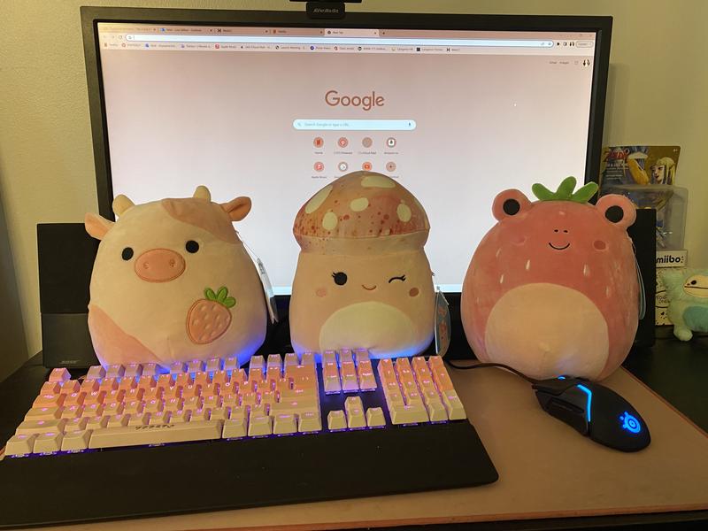 3 inch Strawberry Frog Squish Sticker | Stationery | Gift | Laptop | Water  bottle | Squishmallow | Kid | Teen | Cute | Plush | Squish Squad