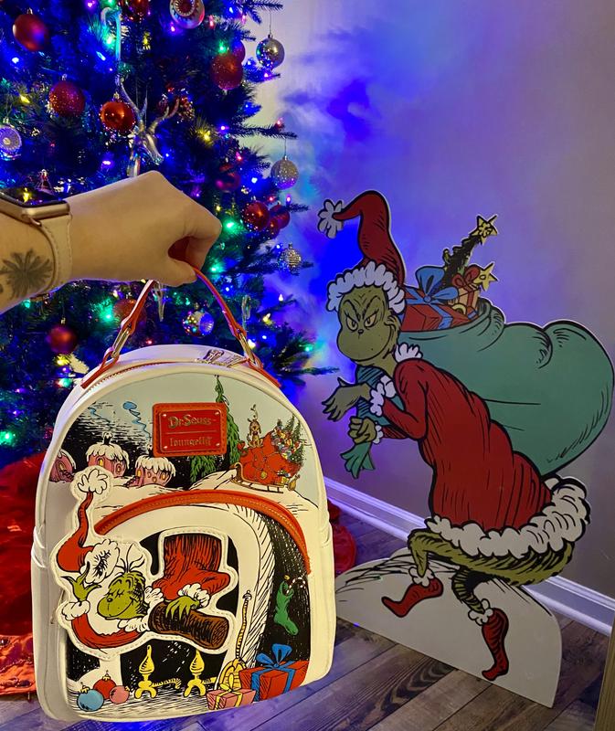 Loungefly Dr. Seuss How the Grinch Stole Christmas Chimney  display picture 1