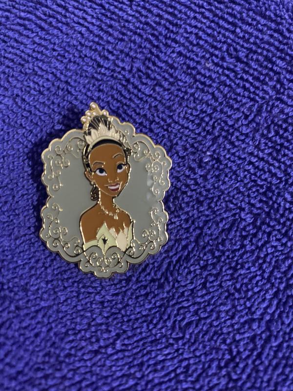 Disney Pin Loungefly - Louis - Mystery - Princess and the Frog #147722