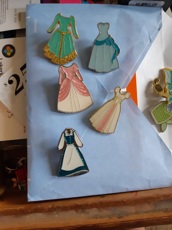 Box lunch outlet princess dress pins