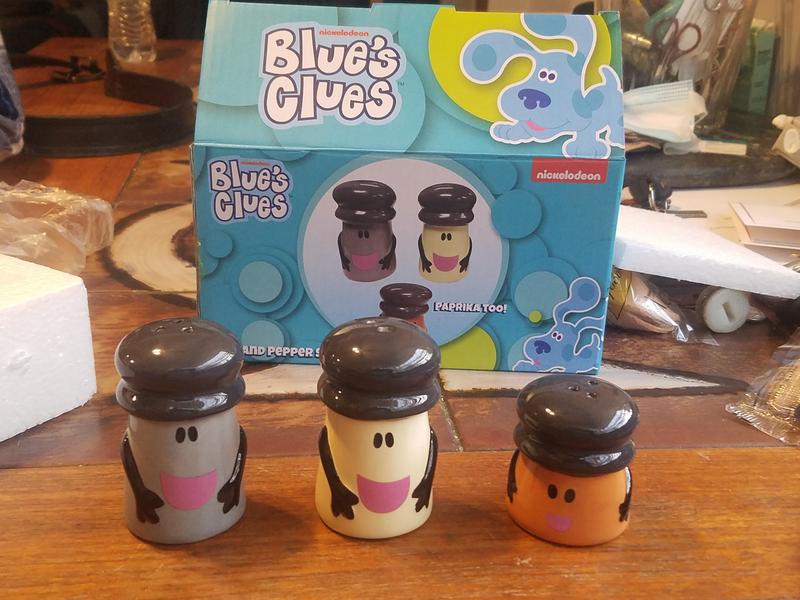 Blue's Clues Mr. Salt, Mrs. Pepper, & Paprika Shaker Set New in Box