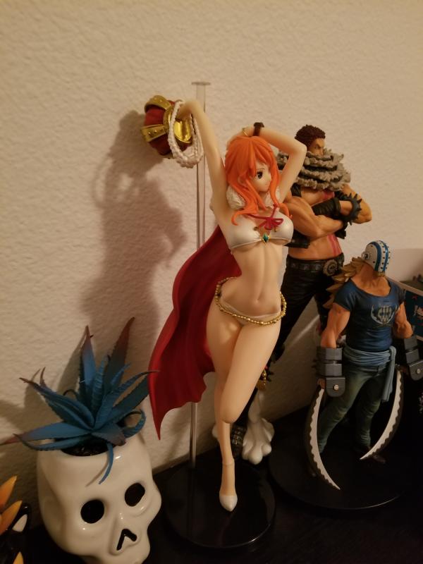 Banpresto One Piece: Stampede Flag Diamond Ship Nami