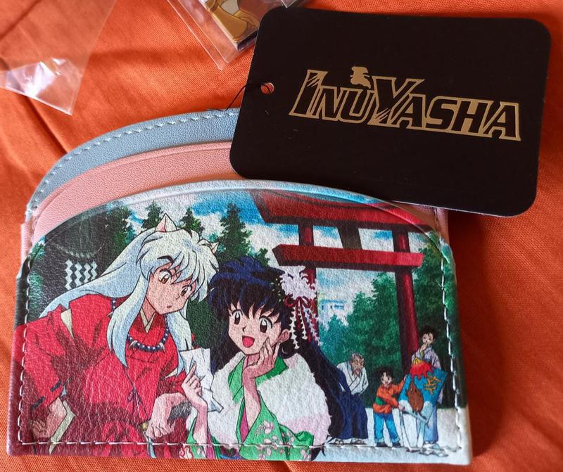 InuYasha Kagome & InuYasha Shrine Scene Cardholder - BoxLunch