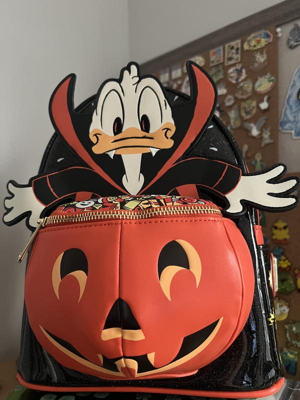 Loungefly Disney Donald Duck Vampire Costume Mini Backpack  display picture 2