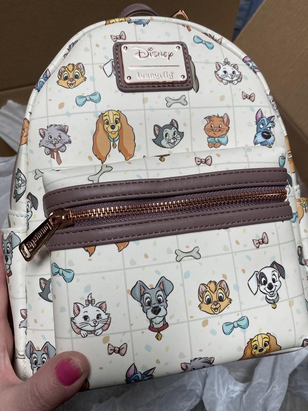 ID9 - Disney Loungefly Mini Sac A Dos Dogs Pocket