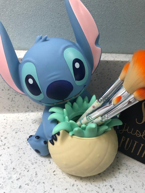 Loungefly Disney Lilo & Stitch pineapple makeup brush set holder kit NEW!
