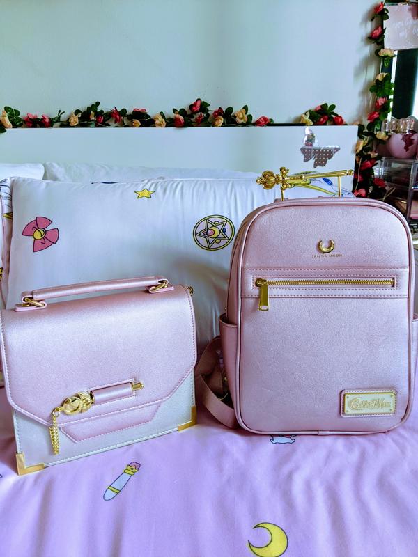 Sailor Moon Box Lunch Exclusive Pink Crossbody Review