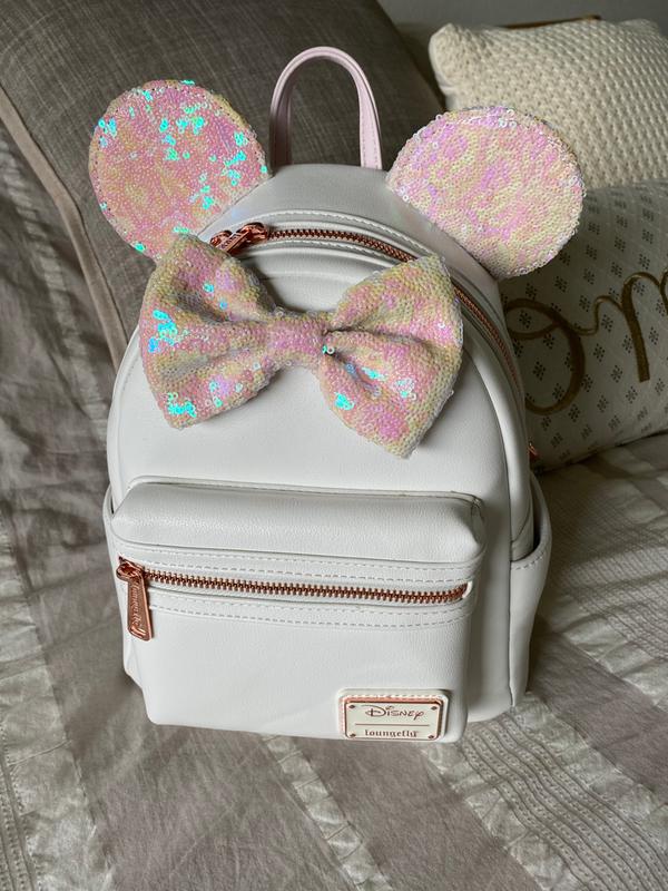 Loungefly disney minnie mouse online iridescent sequin mini backpack