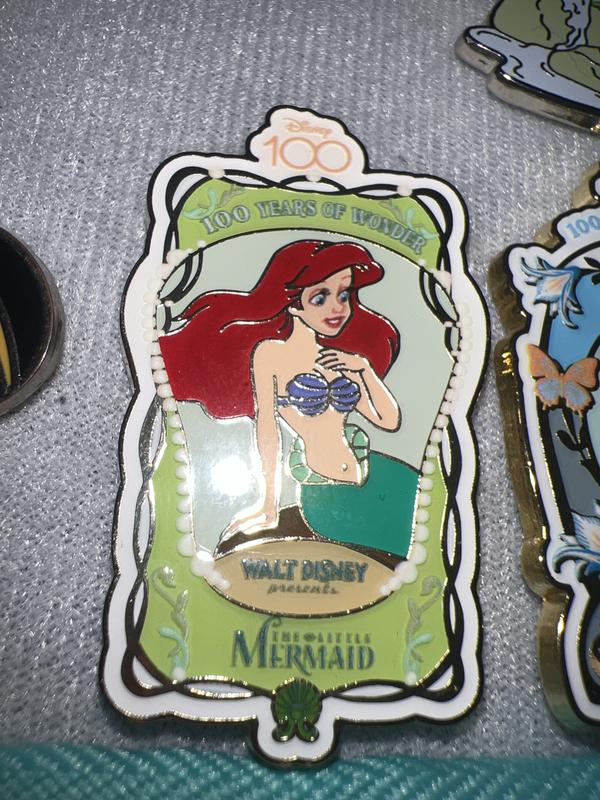 48158 - Ariel Sitting in a Clam Shell - The Little Mermaid - Misc - Disney  Licensed Disney Pin