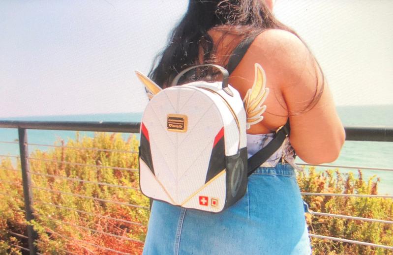 Loungefly Overwatch Mercy Mini Backpack 2018 Summer Convention