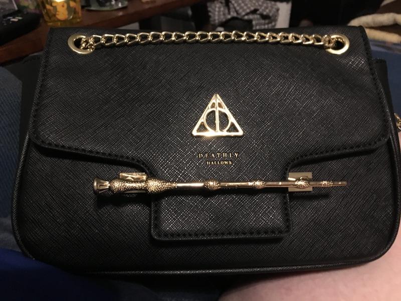 Loungefly Harry Potter Deathly Hallows Wand Crossbody Bag  display picture 2