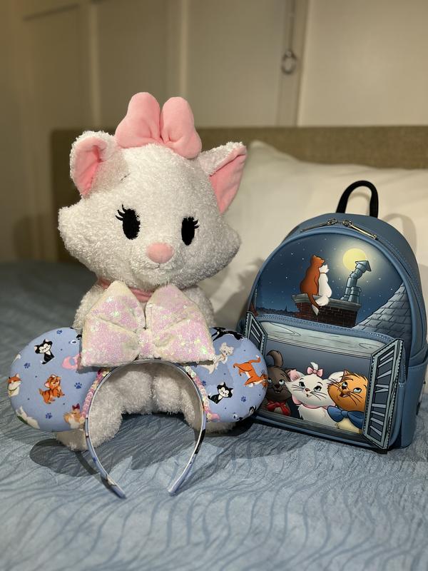 Boxlunch hot sale aristocats backpack