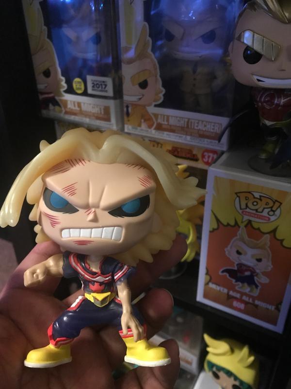 Funko Pop! My Hero Academia All Might (Weakened) Glow-in-the-Dark Vinyl  Figure - BoxLunch Exclusive