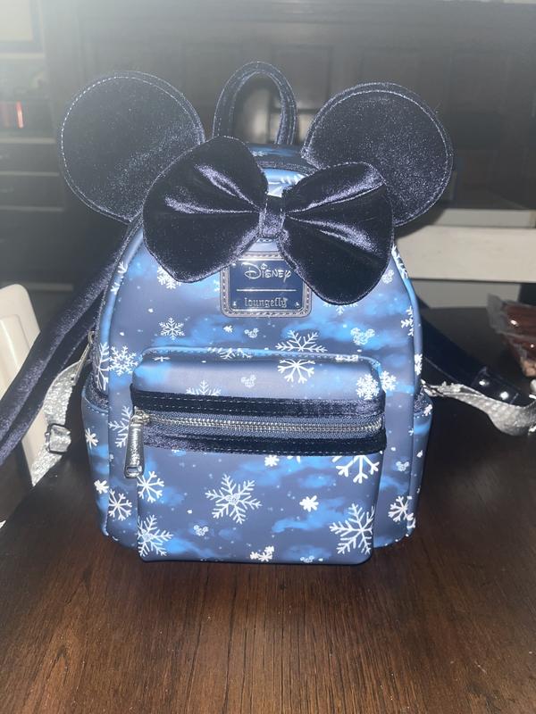 Loungefly Disney Snowflake Minnie Mouse Ears Mini Backpack  display picture 3