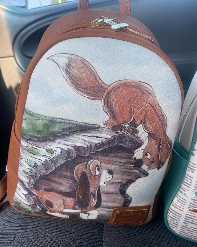 Loungefly disney the fox and discount the hound meeting mini backpack