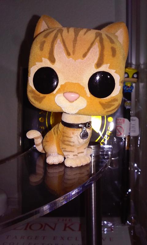 Goose the cat store funko pop boxlunch