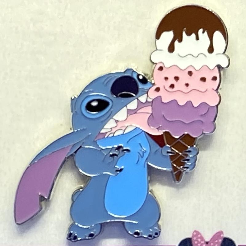 Stitch Lunch Box Pin – MadHouse Collectibles