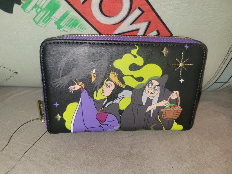 Loungefly Disney Snow White and the Seven Dwarfs Evil Queen Zip