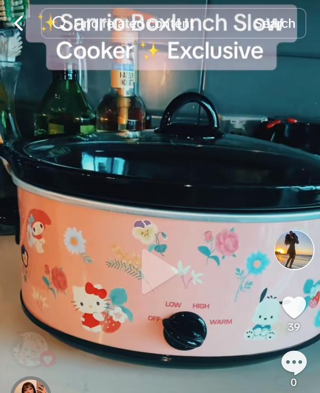 HELLO KITTY Slow Cooker Crockpot - Christmas Gift for Sale in San
