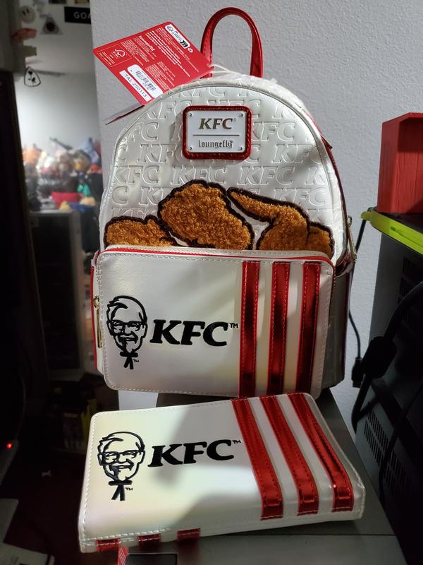 loungefly ケンタッキー KFC リュック KFC Chicken Bucket Sherpa Mini Backpack | Loungefly
