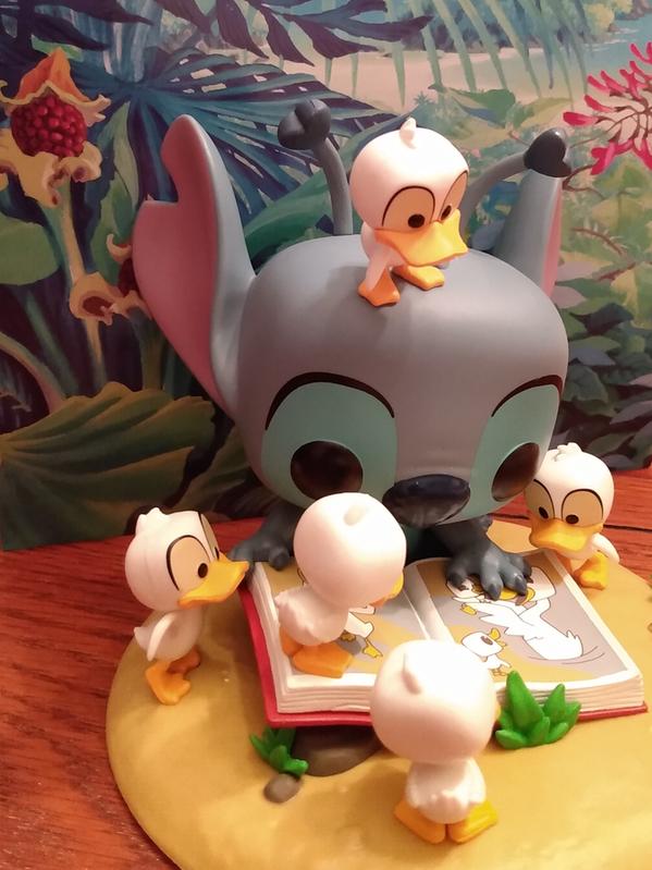 Funko Pop! Disney Lilo & Stitch Stitch with Ducks Vinyl Figure - BoxLunch  Exclusive