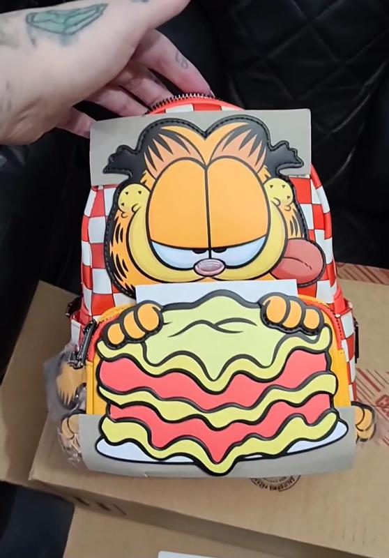 ??? LOUNGEFLY LASAGNA GARRFIELD BACKPACK ??? NWT ? Loungefly Garfield Lasagna Mini Backpack | Hot Topic main image 3