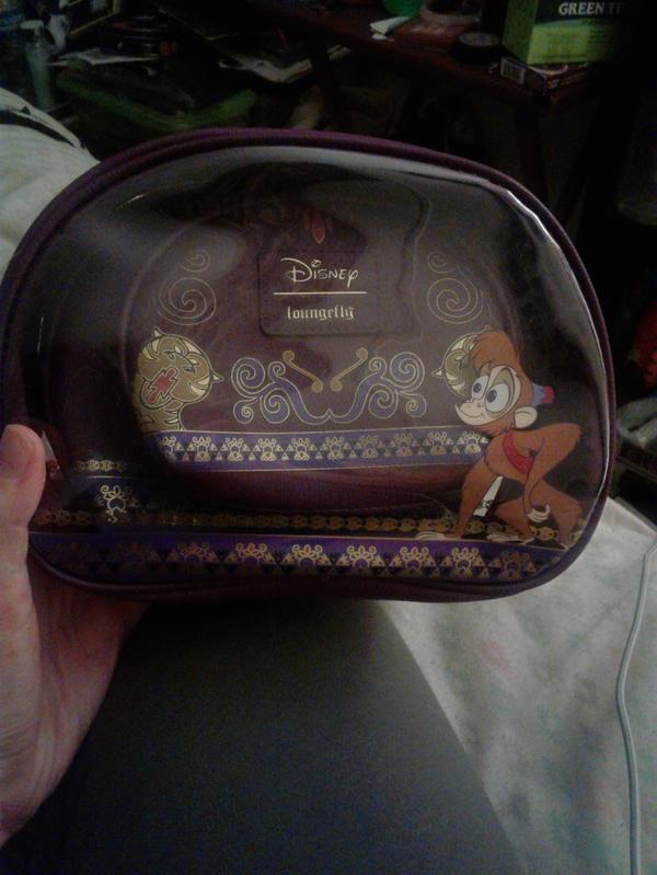 Loungefly Aladdin Makeup Pouch outlets Set! NWT!!