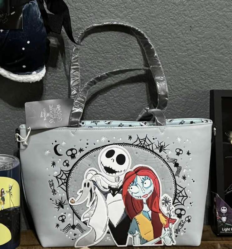 Loungefly Disney The Nightmare Before Christmas Jack, Sally  display picture 1
