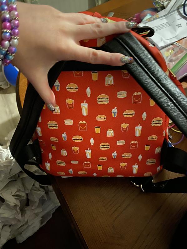 McDonald display picture 3