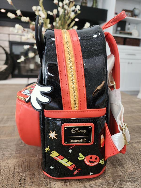 Loungefly Disney Donald Duck Vampire Costume Mini Backpack  display picture 3