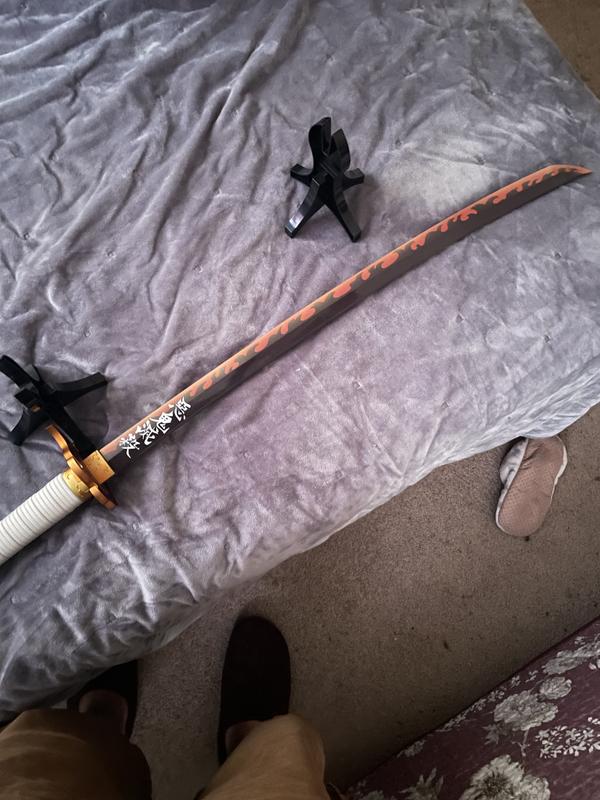 Bandai Spirits Demon Slayer Kimetsu No Yaiba Proplica Kyojuro Rengoku S Nichirin Sword
