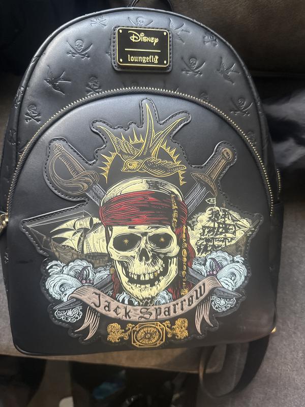 Loungefly Disney Pirates of the Caribbean Jack Sparrow Skull  display picture 3