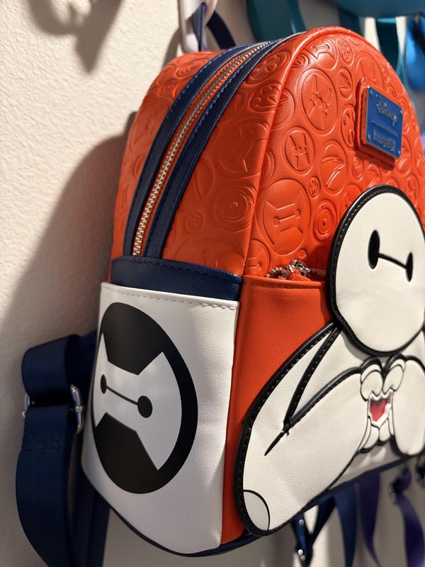 Loungefly Disney Baymax Lenticular Heart Hands Mini Backpack NWT Loungefly Disney Big Hero 6 Baymax Lenticular Heart Hands  main image 4