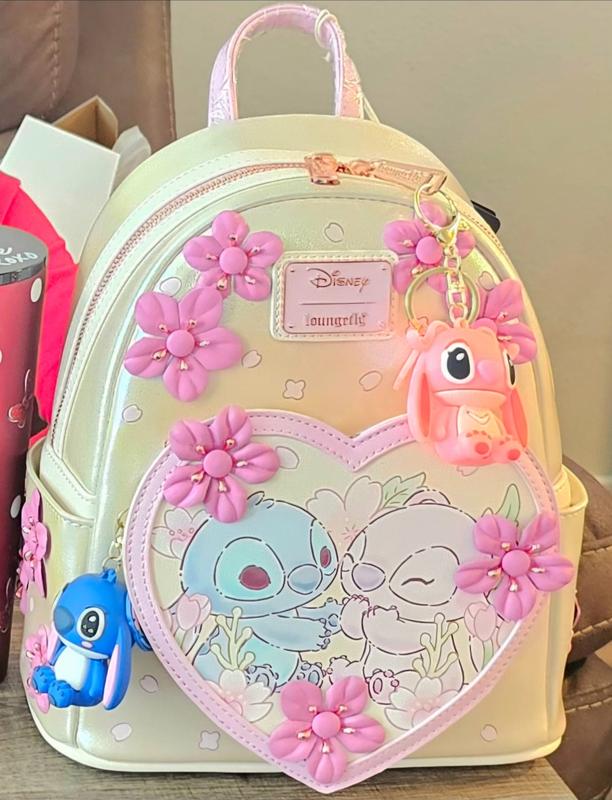 Loungefly リロとエンジェル 桜柄 ミニバックパック ディズニー Stitch & Angel Cherry Blossom Heart Mini Backpack | Loungefly