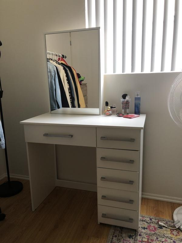 Nice deals dressing table