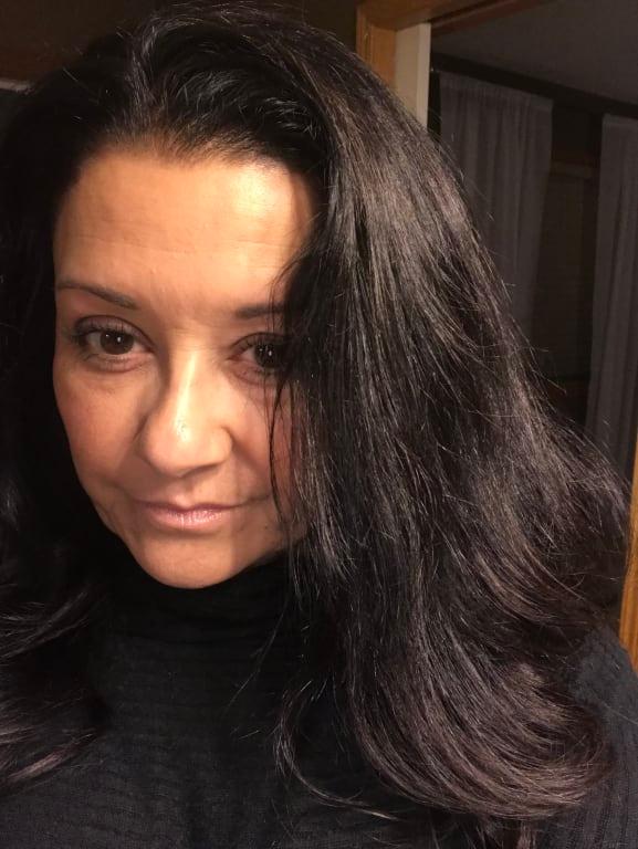 Love this powder it makes me look young!